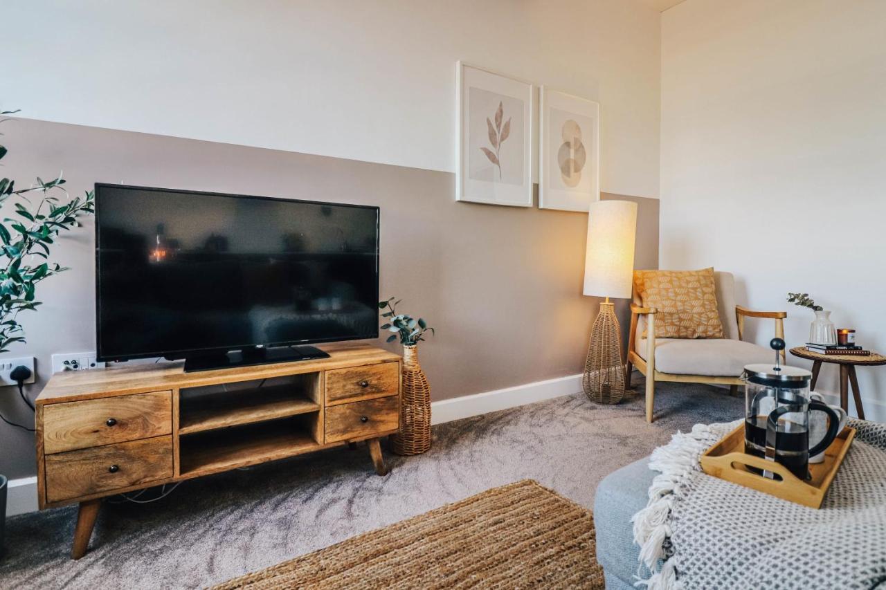 Principality View Apartment Two, By Solace Stays คาร์ดิฟฟ์ ภายนอก รูปภาพ