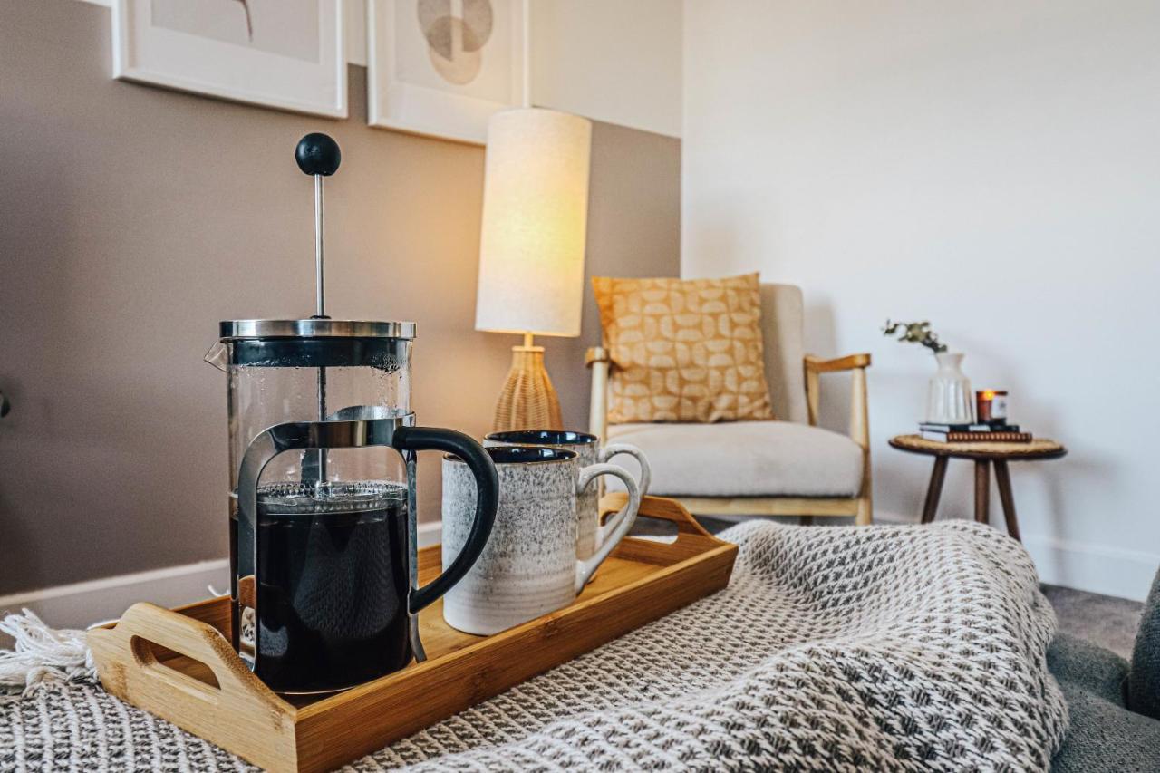 Principality View Apartment Two, By Solace Stays คาร์ดิฟฟ์ ภายนอก รูปภาพ