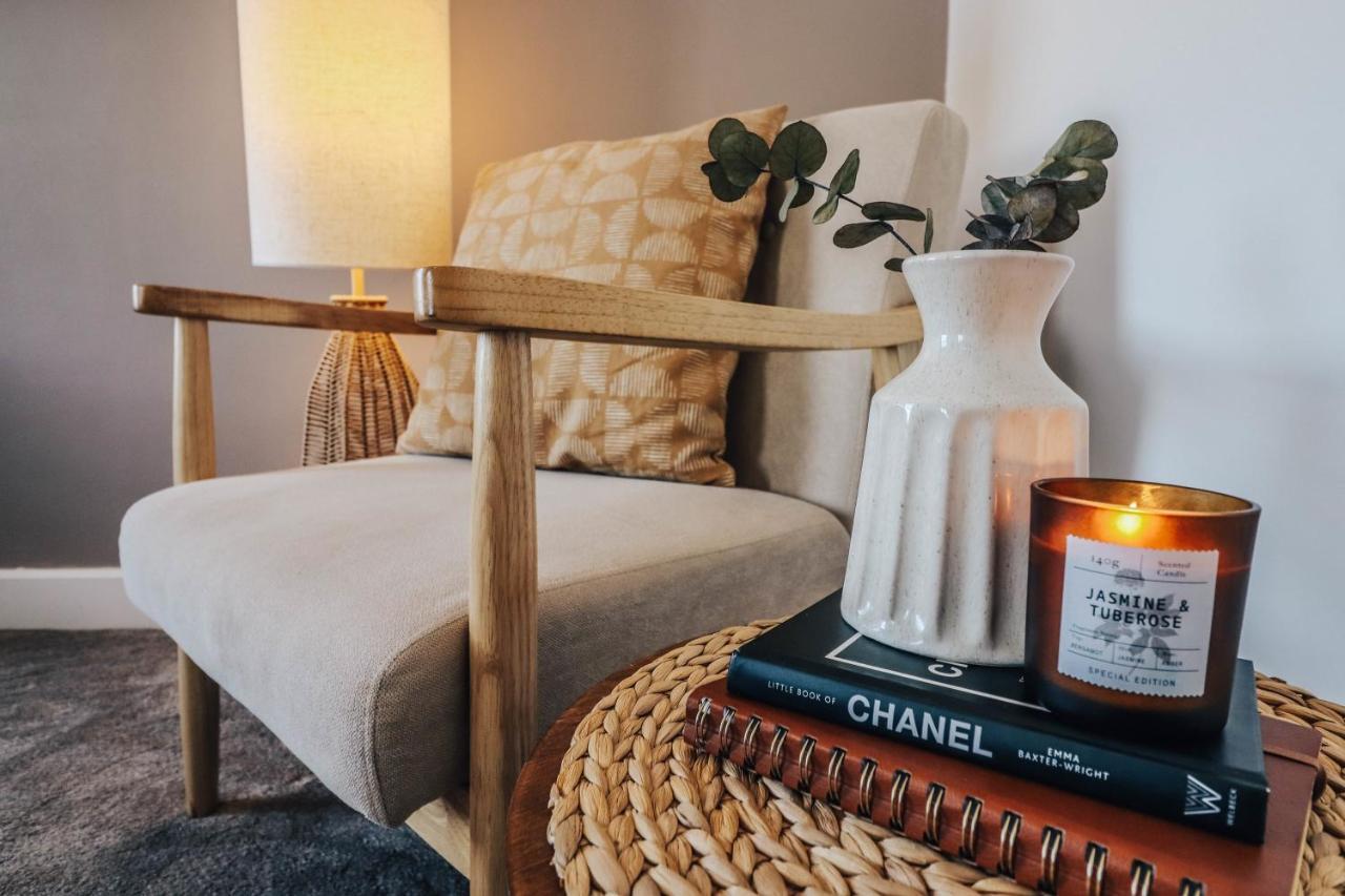 Principality View Apartment Two, By Solace Stays คาร์ดิฟฟ์ ภายนอก รูปภาพ