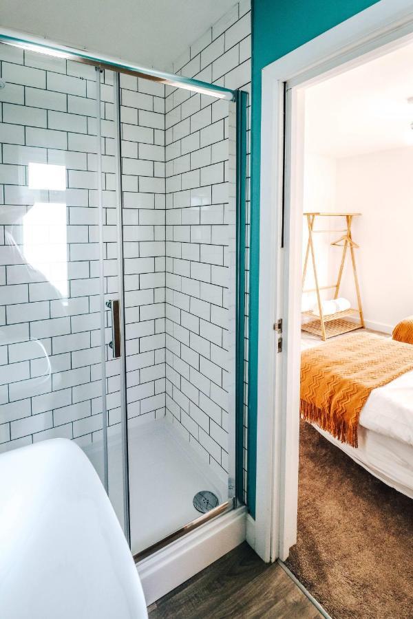 Principality View Apartment Two, By Solace Stays คาร์ดิฟฟ์ ภายนอก รูปภาพ