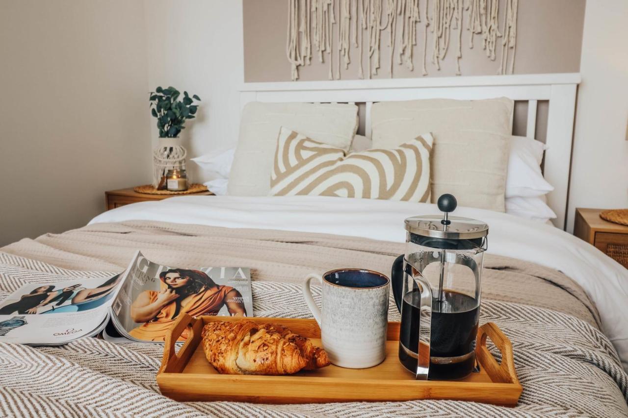 Principality View Apartment Two, By Solace Stays คาร์ดิฟฟ์ ภายนอก รูปภาพ